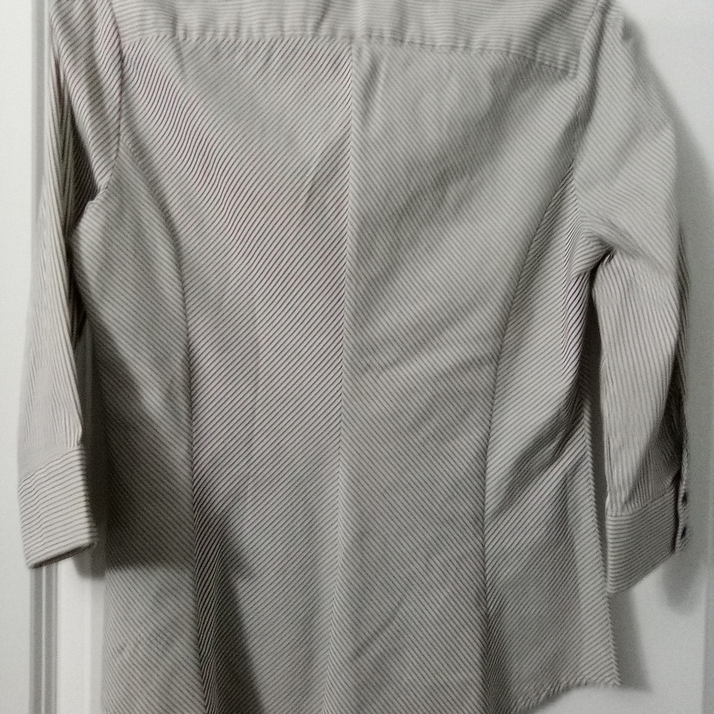 Express Striped Button Down Blouse Top 3/4 Sleeve Office Workwear Size Medium - Picture 3 of 3